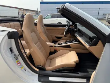 PORSCHE 911 Turbo Cabrio !Lift  InnoDrive  Sportabgas.!