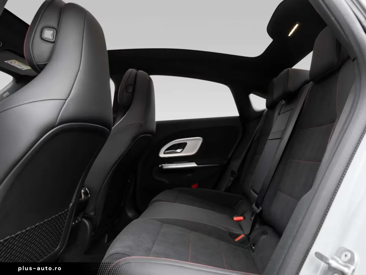 Mercedes-Benz CLA 200 AMG NIGHT PREMIUM SUPERSCREEN