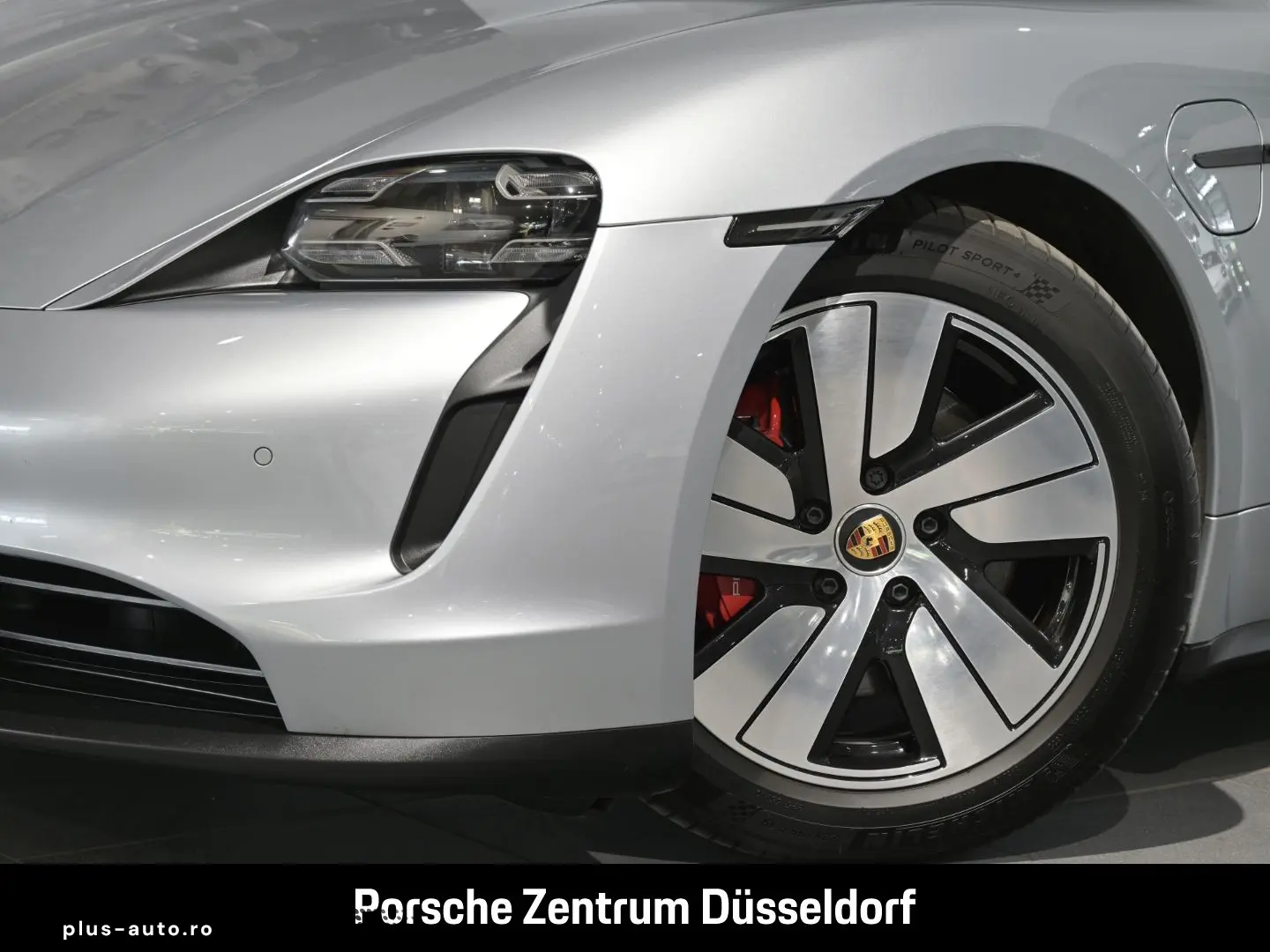 PORSCHE Taycan 4S Head-Up LED-Matrix Surround-View