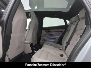 PORSCHE Taycan 4S Head-Up LED-Matrix Surround-View