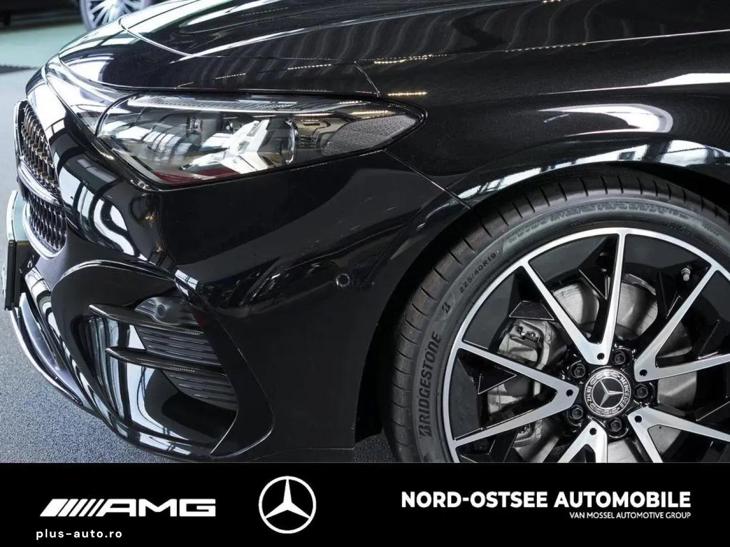 Mercedes-Benz CLA 200 AMG NIGHT SUPERSCREEN BURMESTER