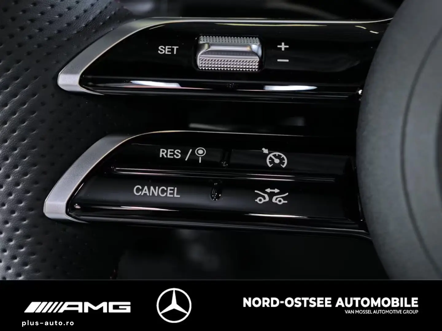 Mercedes-Benz CLA 200 AMG NIGHT SUPERSCREEN BURMESTER