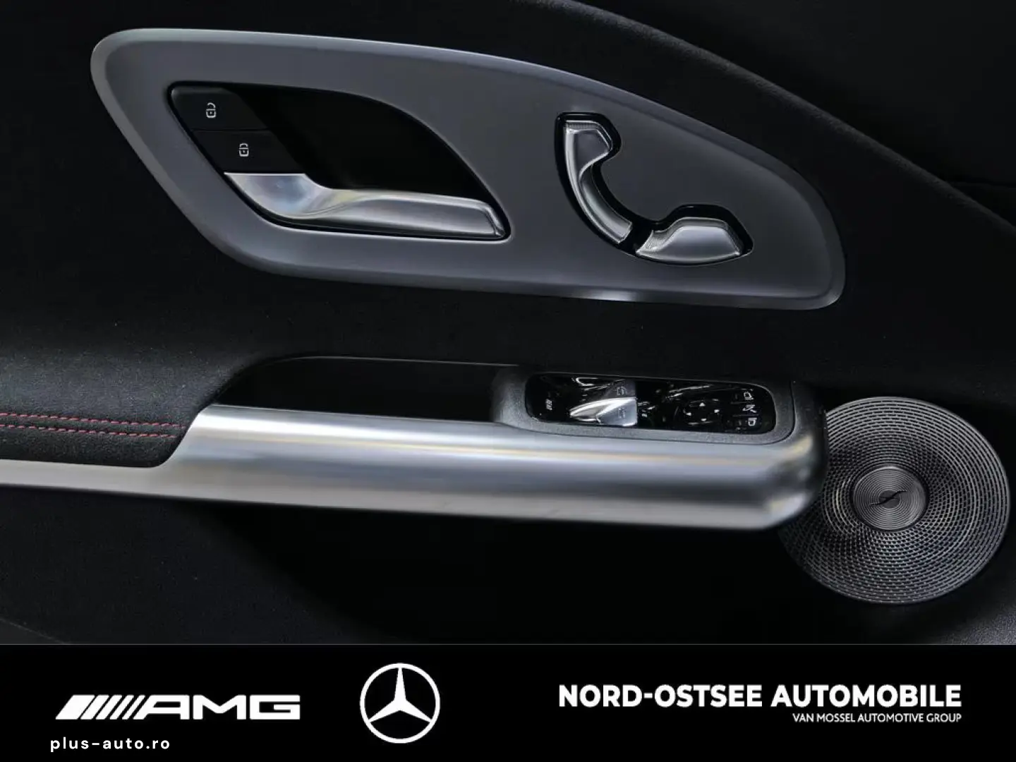 Mercedes-Benz CLA 200 AMG NIGHT SUPERSCREEN BURMESTER