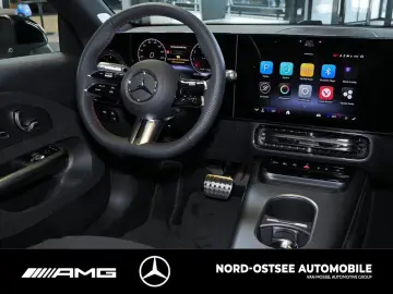 Mercedes-Benz CLA 200 AMG NIGHT SUPERSCREEN BURMESTER