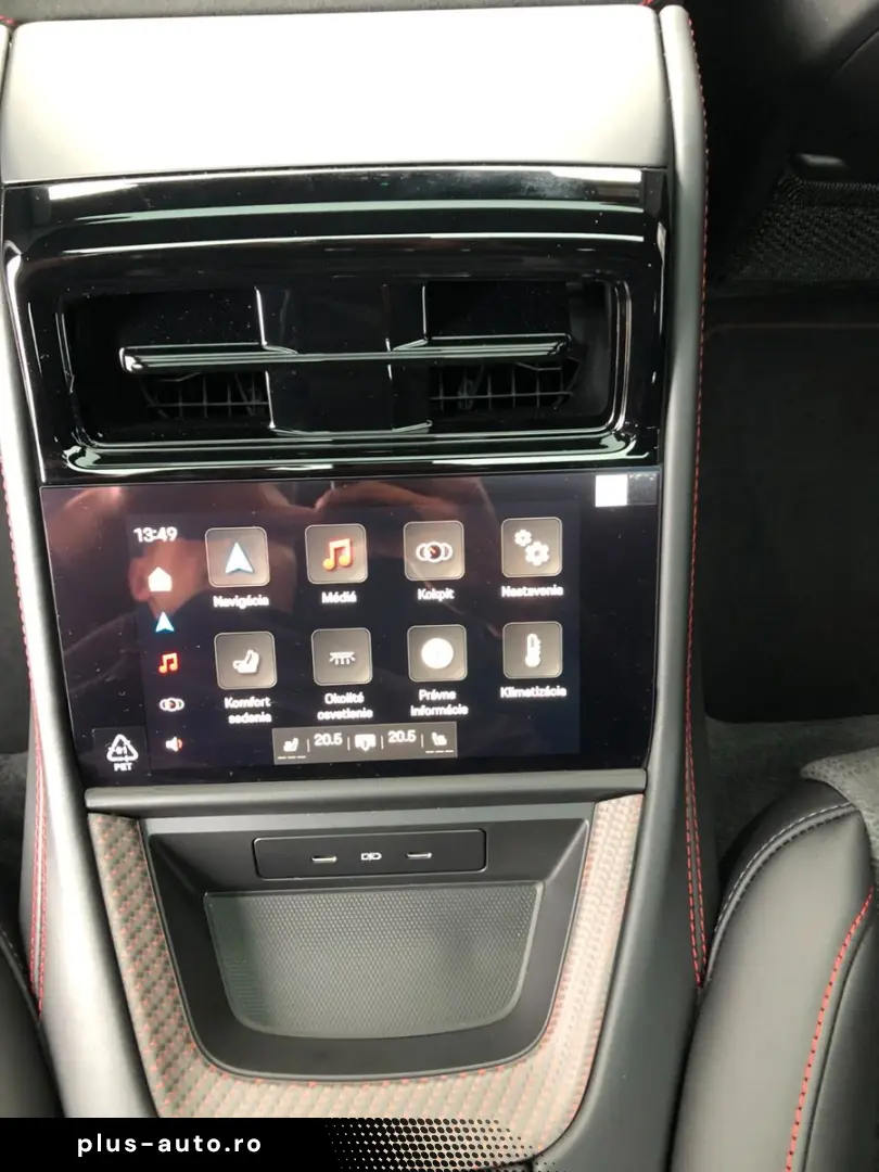 PORSCHE Panamera GTS