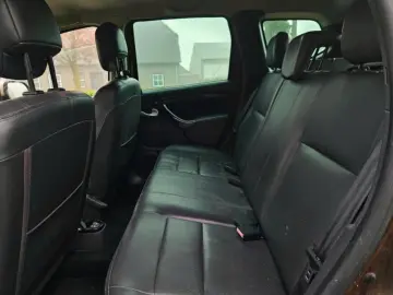 Dacia Duster Benzina