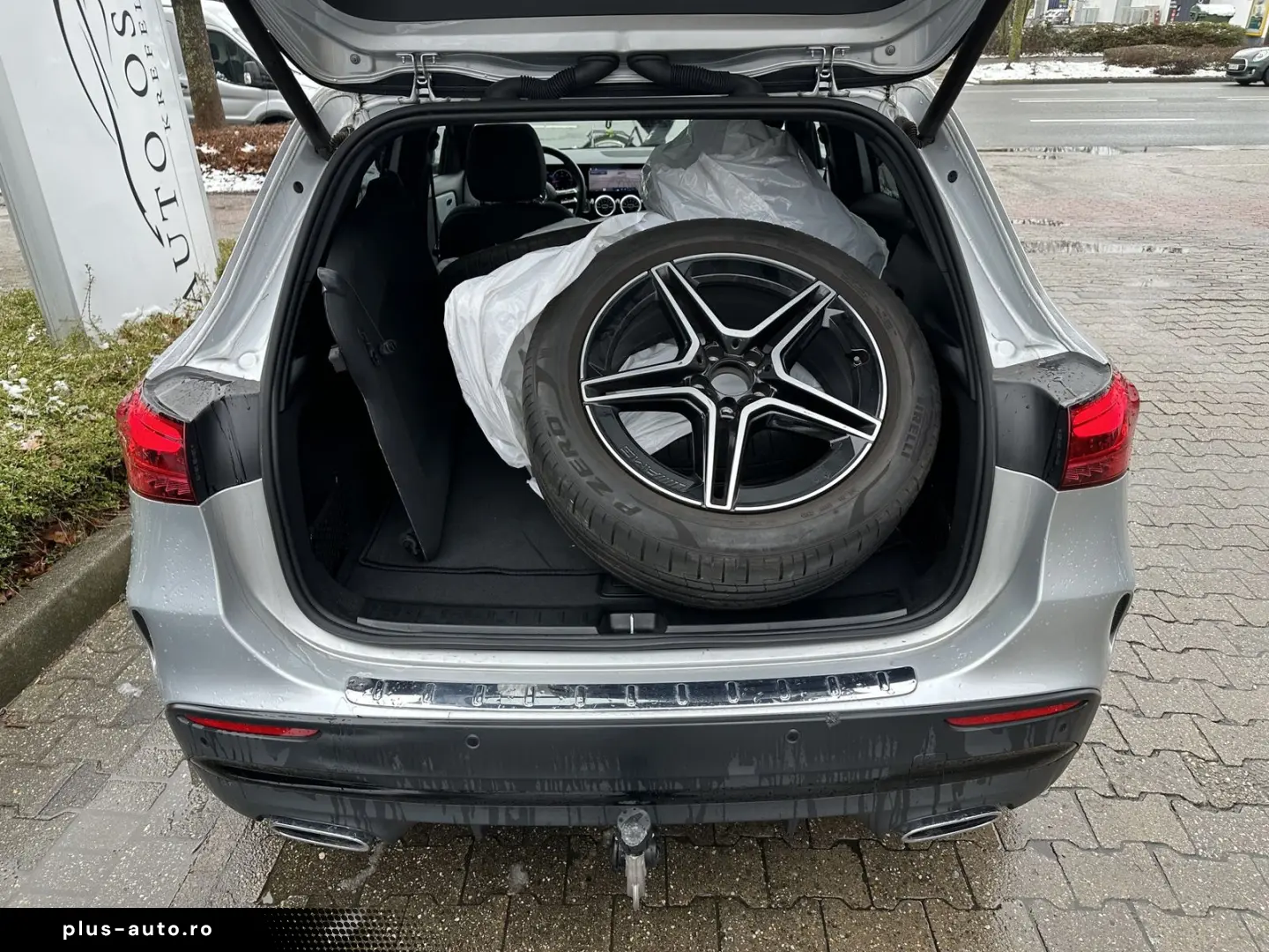 MERCEDES-BENZ GLA 220 d 4M 8G-DCT AMG Plus Pano