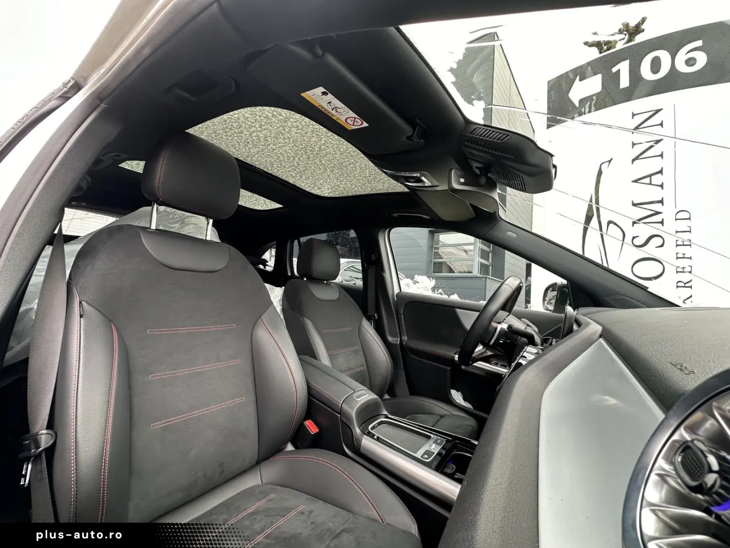 MERCEDES-BENZ GLA 220 d 4M 8G-DCT AMG Plus Pano