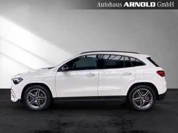 MERCEDES-BENZ GLA 220 4M AMG Night Winter-P. 360  Distr.