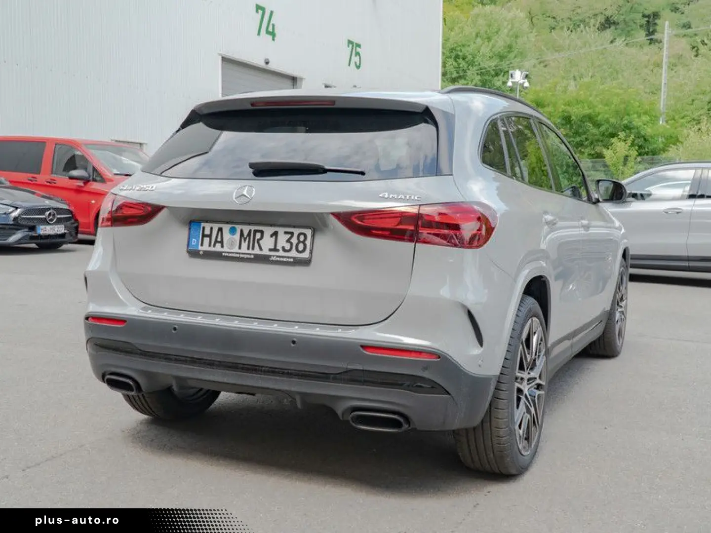 MERCEDES-BENZ GLA 250 4M AMG-Sport Pano Night Distr