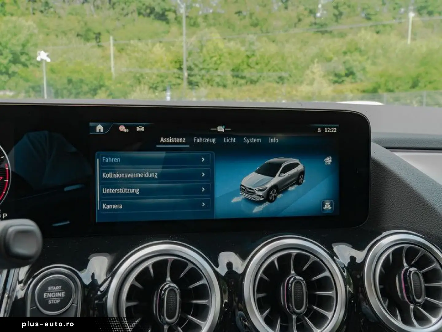 MERCEDES-BENZ GLA 250 4M AMG-Sport Pano Night Distr