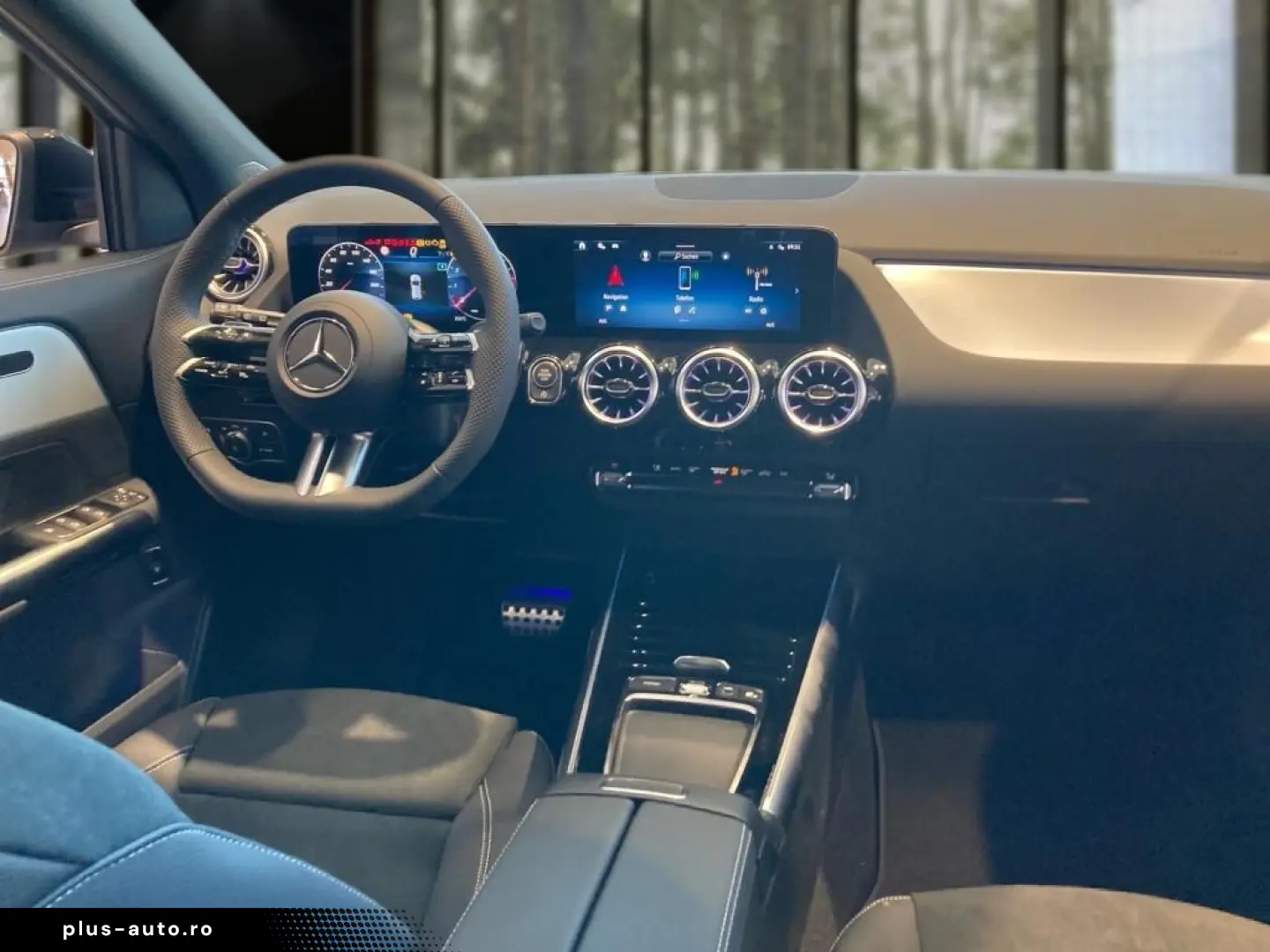 MERCEDES-BENZ GLA 220 4M AMG Night DISTRON MULTIBEAM