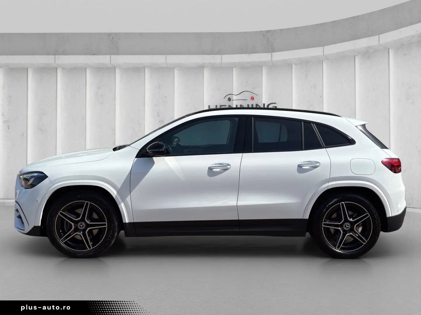 MERCEDES-BENZ GLA 220 d 4M AMG Night Panorama 360