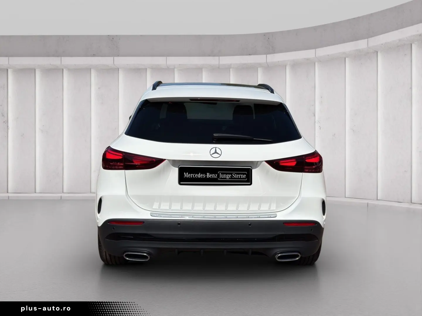 MERCEDES-BENZ GLA 220 d 4M AMG Night Panorama 360