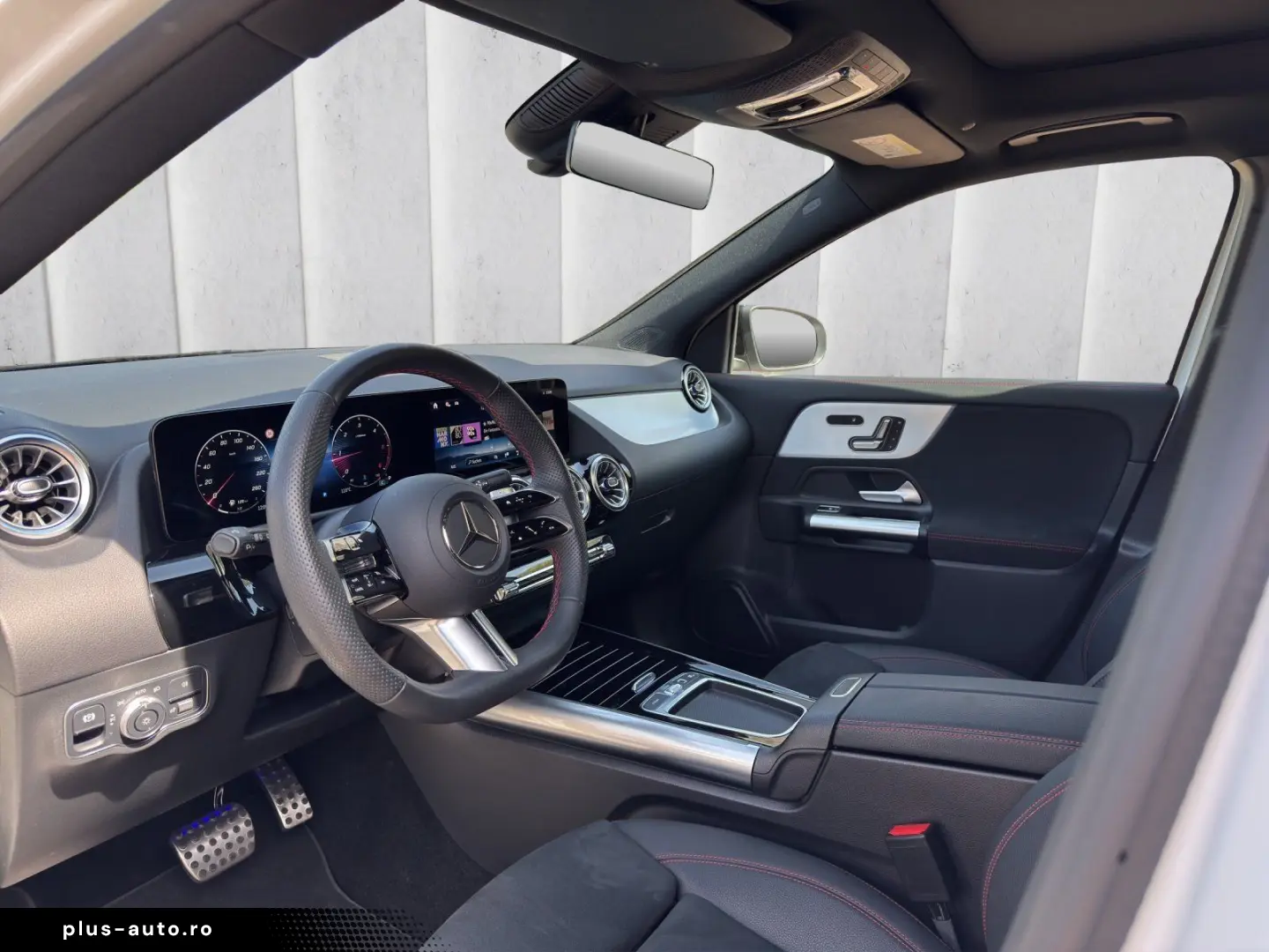 MERCEDES-BENZ GLA 220 d 4M AMG Night Panorama 360