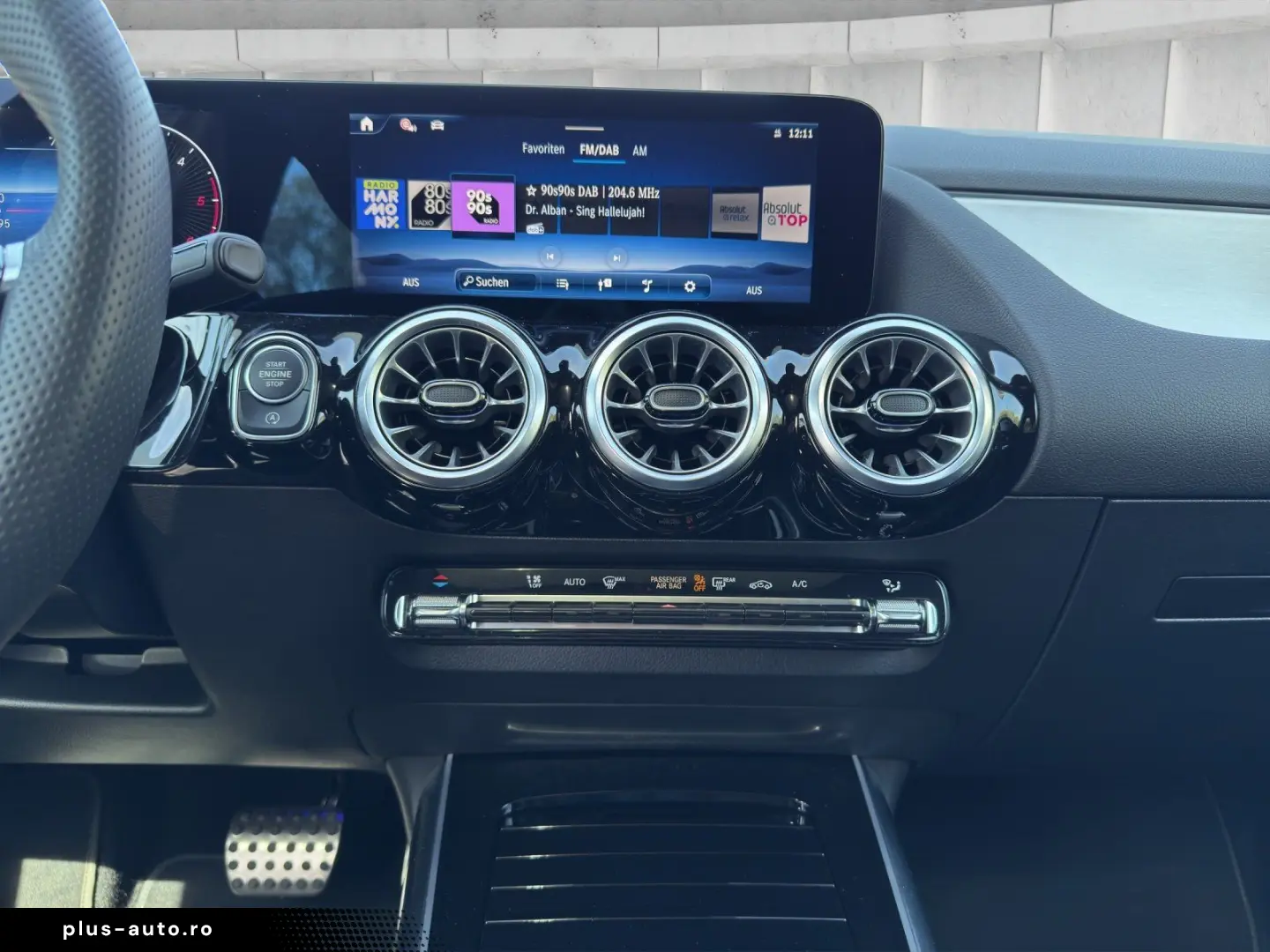 MERCEDES-BENZ GLA 220 d 4M AMG Night Panorama 360