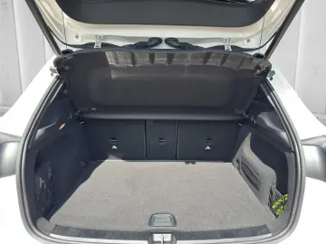 MERCEDES-BENZ GLA 220 d 4M AMG Night Panorama 360