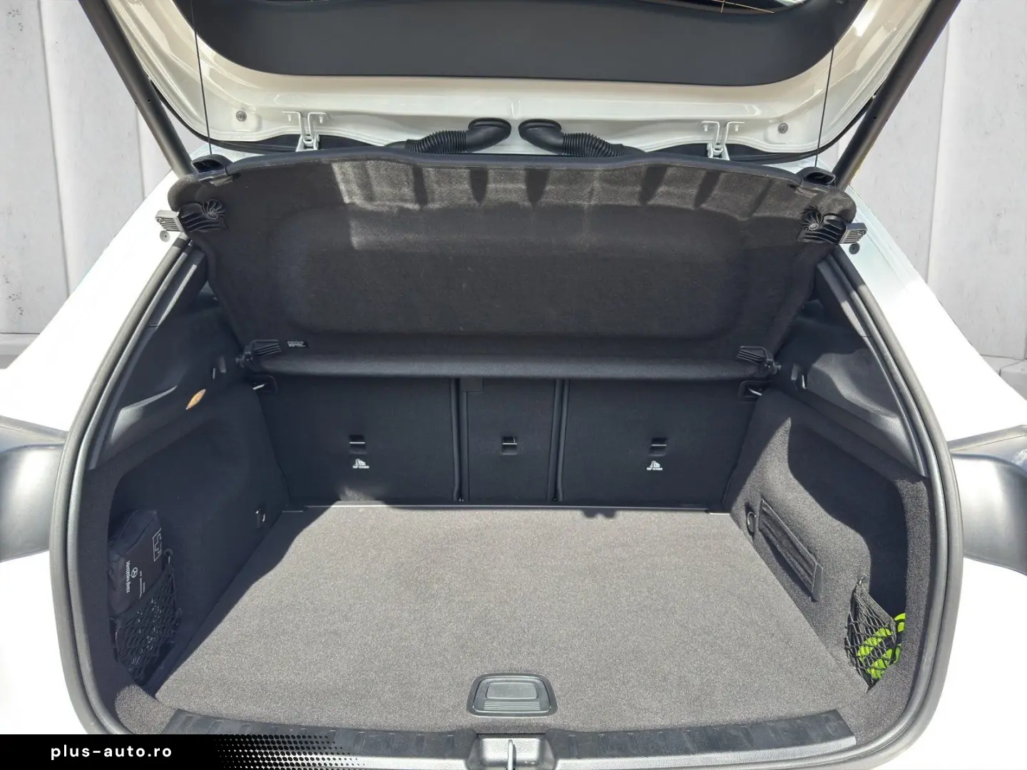 MERCEDES-BENZ GLA 220 d 4M AMG Night Panorama 360