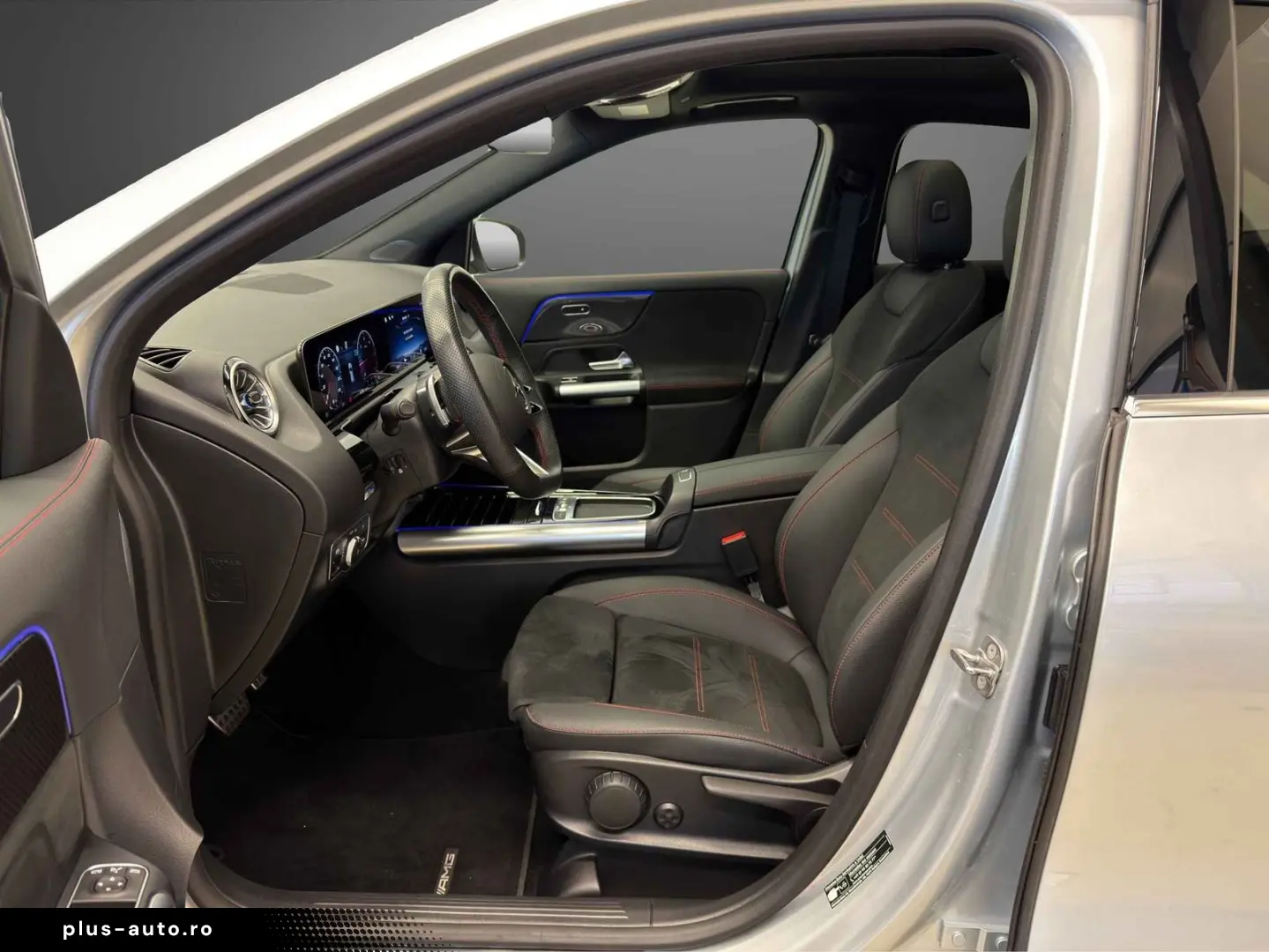 MERCEDES-BENZ GLA 220 d 4M AMG-PREMIUM PANO-SHD