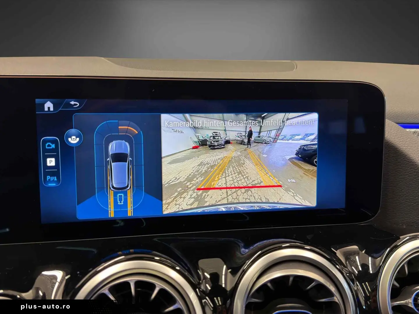 MERCEDES-BENZ GLA 220 d 4M AMG-PREMIUM PANO-SHD