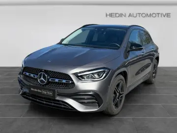 MERCEDES-BENZ GLA 200 d 4M AMG NIGHT PANO 360  KAMERA
