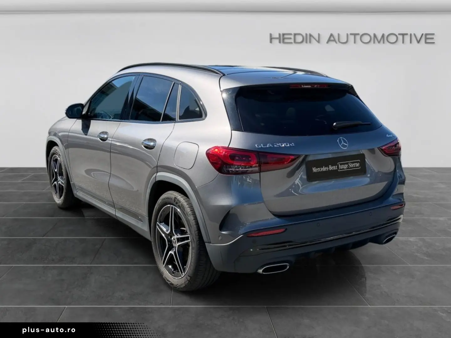 MERCEDES-BENZ GLA 200 d 4M AMG NIGHT PANO 360  KAMERA