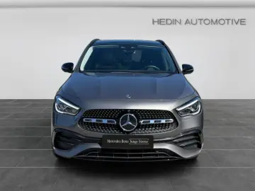 MERCEDES-BENZ GLA 200 d 4M AMG NIGHT PANO 360  KAMERA