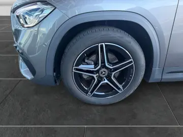MERCEDES-BENZ GLA 200 d 4M AMG NIGHT PANO 360  KAMERA