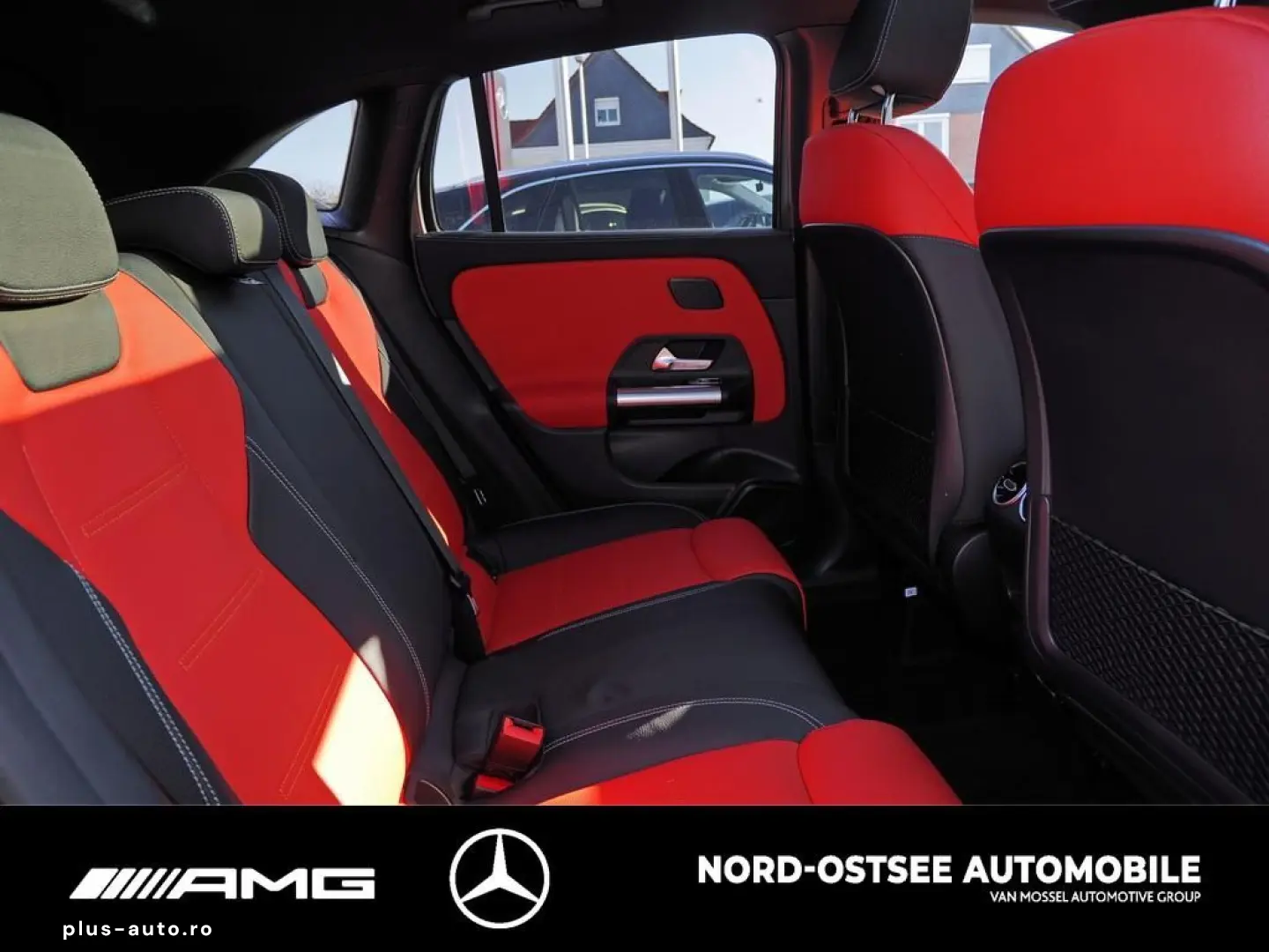 MERCEDES-BENZ GLA 220 d 4M AMG PREMIUM KAMERA PANO