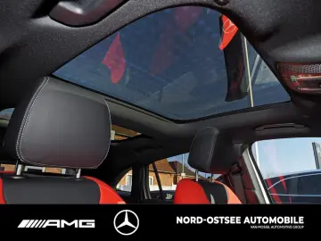 MERCEDES-BENZ GLA 220 d 4M AMG PREMIUM KAMERA PANO