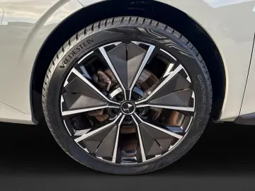 DS DS4 E-Tense La Première 225