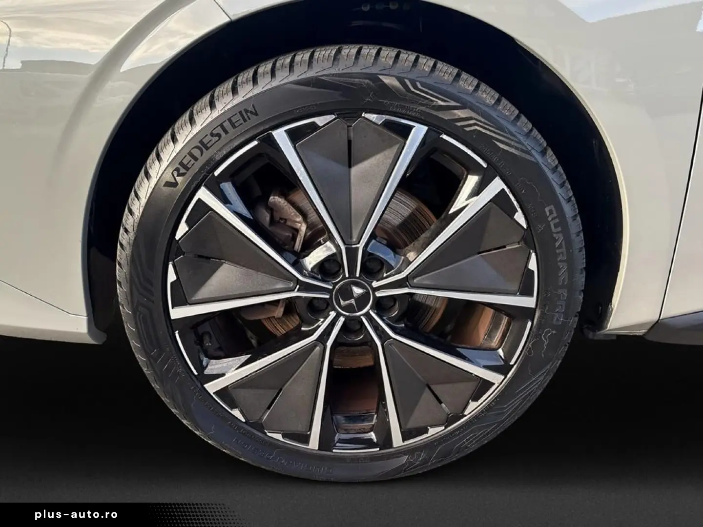 DS DS4 E-Tense La Première 225