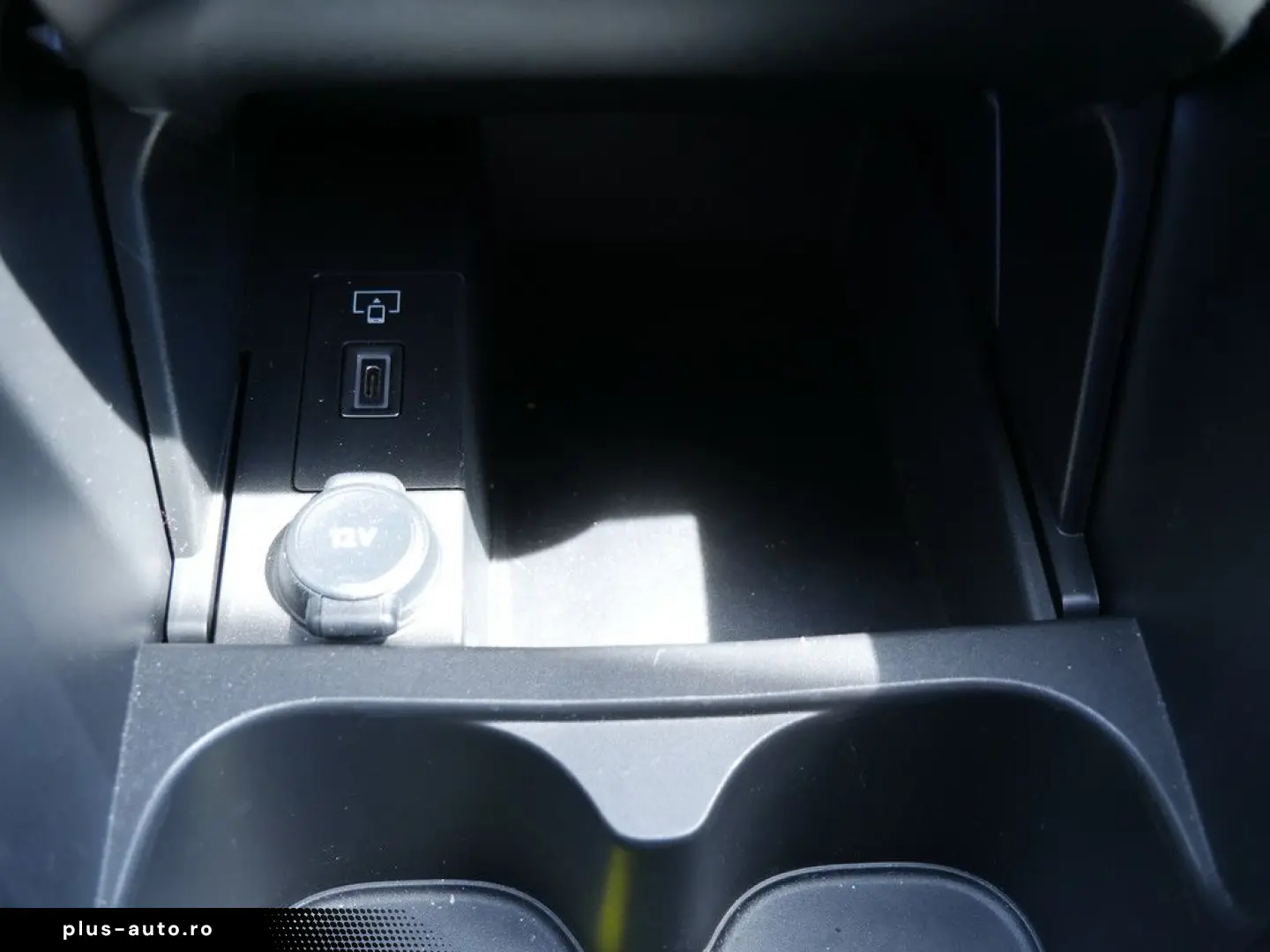 DS DS4 PureTech 130 Performance Line PDC KAMERA LED