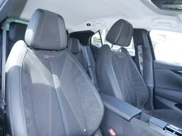 DS DS4 PureTech 130 Performance Line PDC KAMERA LED