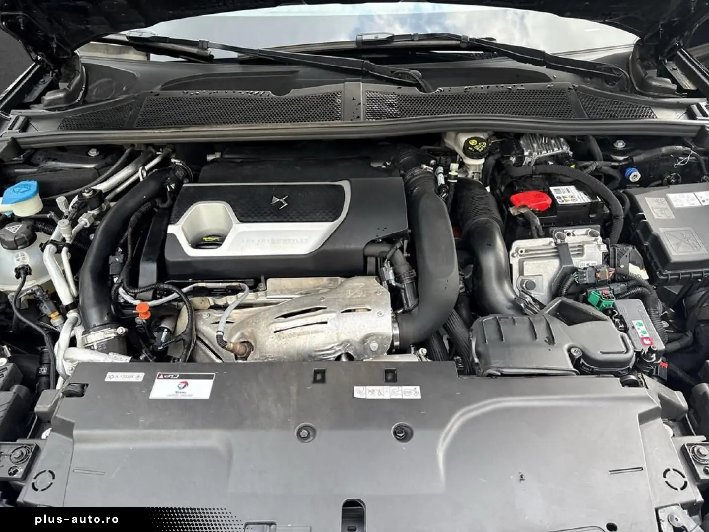 DS DS4 225 E-Tense Trocadero