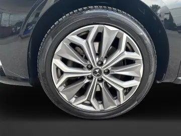 DS DS4 225 E-Tense Trocadero