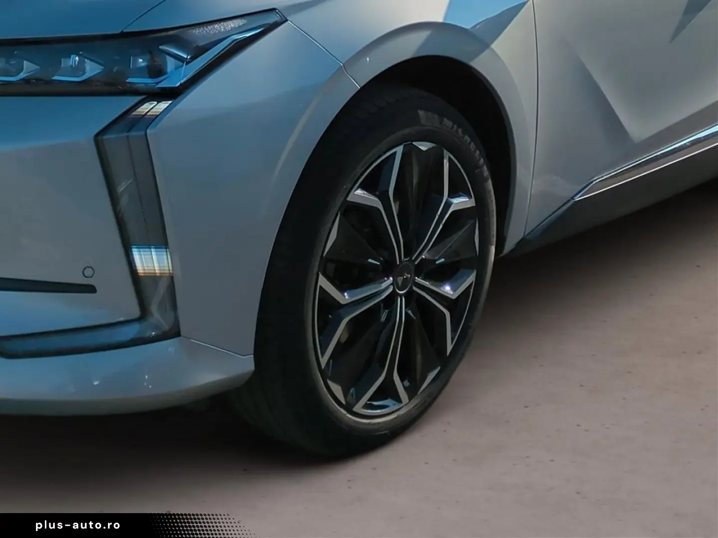 DS DS4 ETOILE  HUD  ALCANTARA  360  KAM PANO