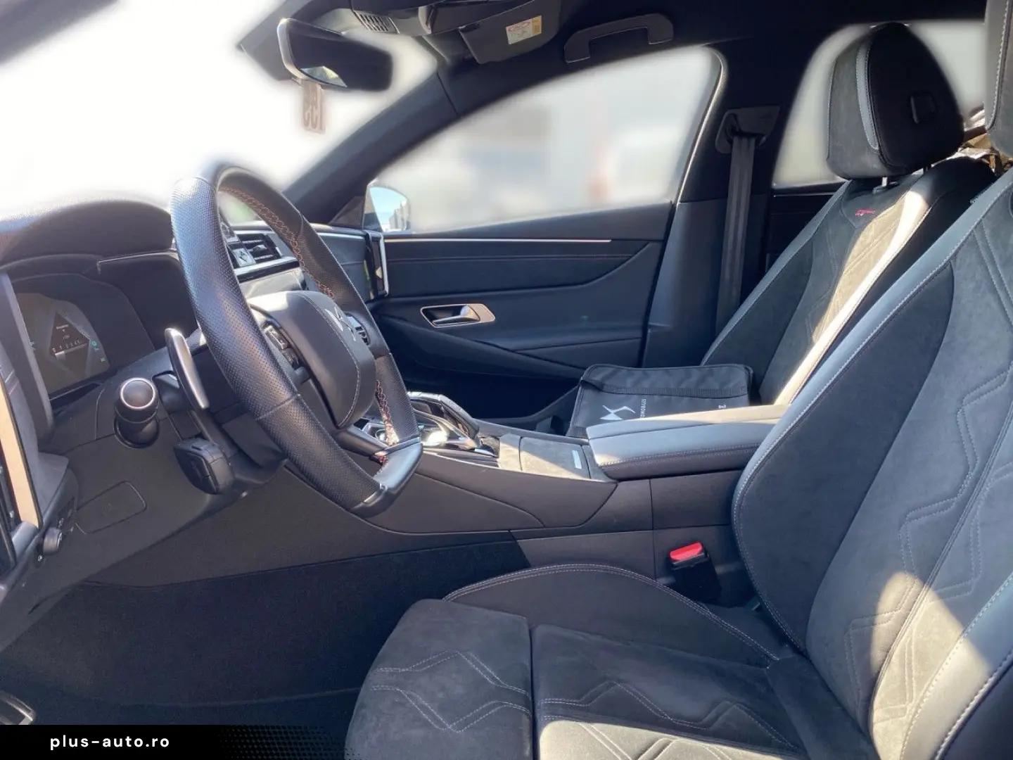 DS DS9 Performance Line   E-Tense 225