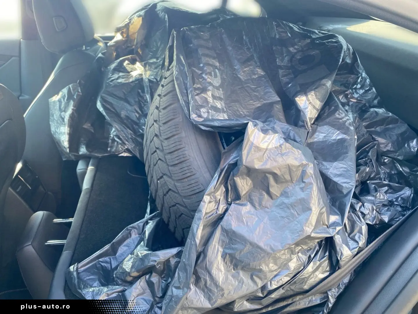 DS DS9 Performance Line   E-Tense 225