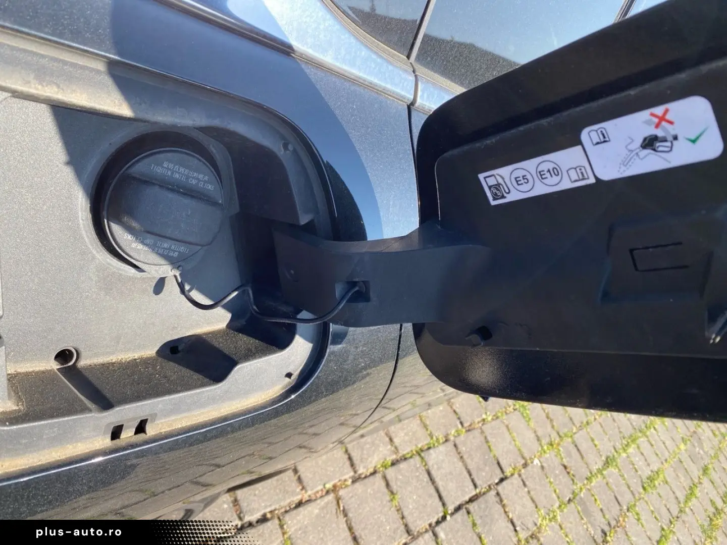 DS DS9 Performance Line   E-Tense 225