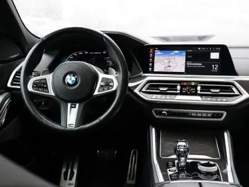 BMW X6 50i PANO AHK HUD 360  LASER LED STANDHZ ACC