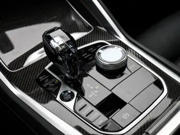 BMW X6 50i PANO AHK HUD 360  LASER LED STANDHZ ACC