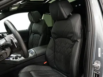 BMW X6 30d M-PAKET HUD SOFT MASAG MEMO 3D LASER H&K