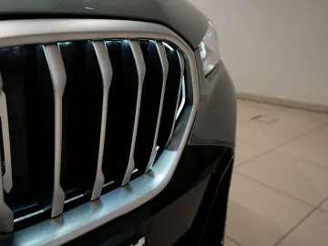 BMW X6 30d M-PAKET HUD SOFT MASAG MEMO 3D LASER H&K