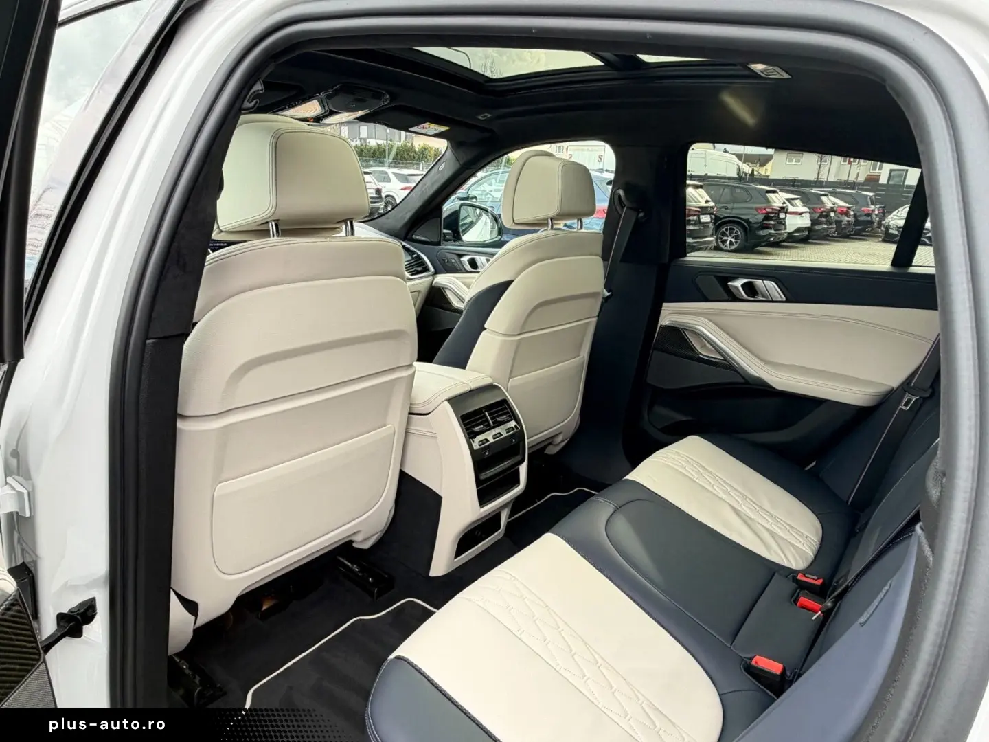 BMW X6 40xd MSPORT INDIVIDUAL 360 ACC HUD LASER AHK