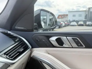 BMW X6 40xd MSPORT INDIVIDUAL 360 ACC HUD LASER AHK