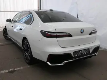 BMW 740d xDrive M Sportpaket