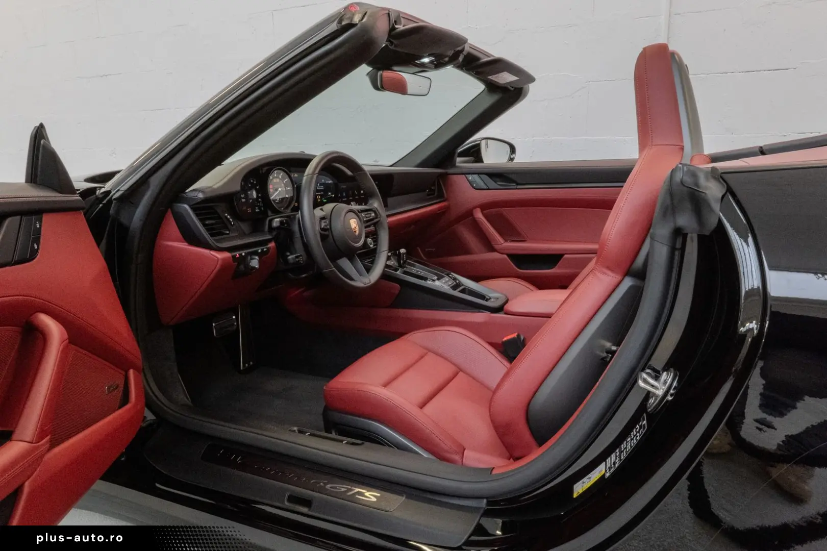 PORSCHE 992 Carrera 4 GTS Cab I Sitzbelüftung I APPROVED