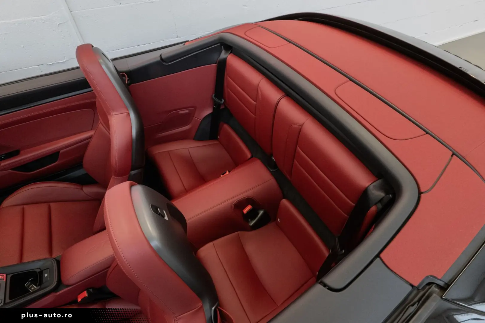 PORSCHE 992 Carrera 4 GTS Cab I Sitzbelüftung I APPROVED