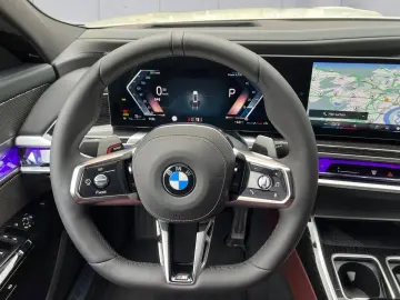 BMW 740 d xDrive M-Pro Individual
